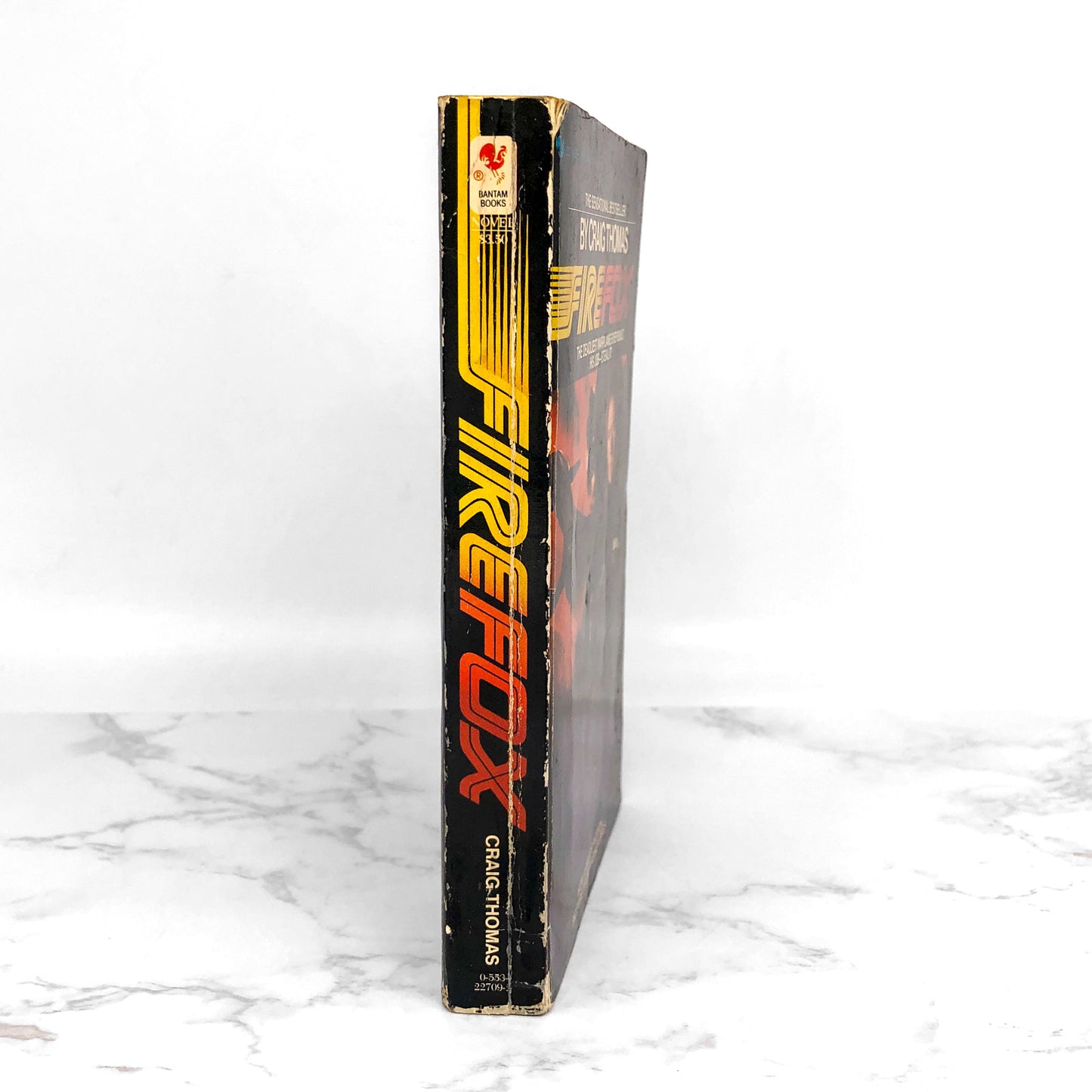 Firefox by Craig Thomas [1982 PAPERBACK] Movie Tie-in Cover