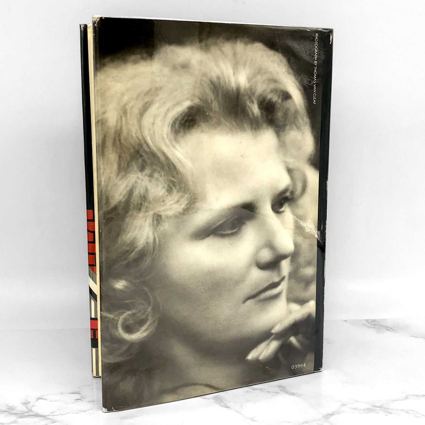 Flowers in the Attic by V.C. Andrews [1979 HARDCOVER]