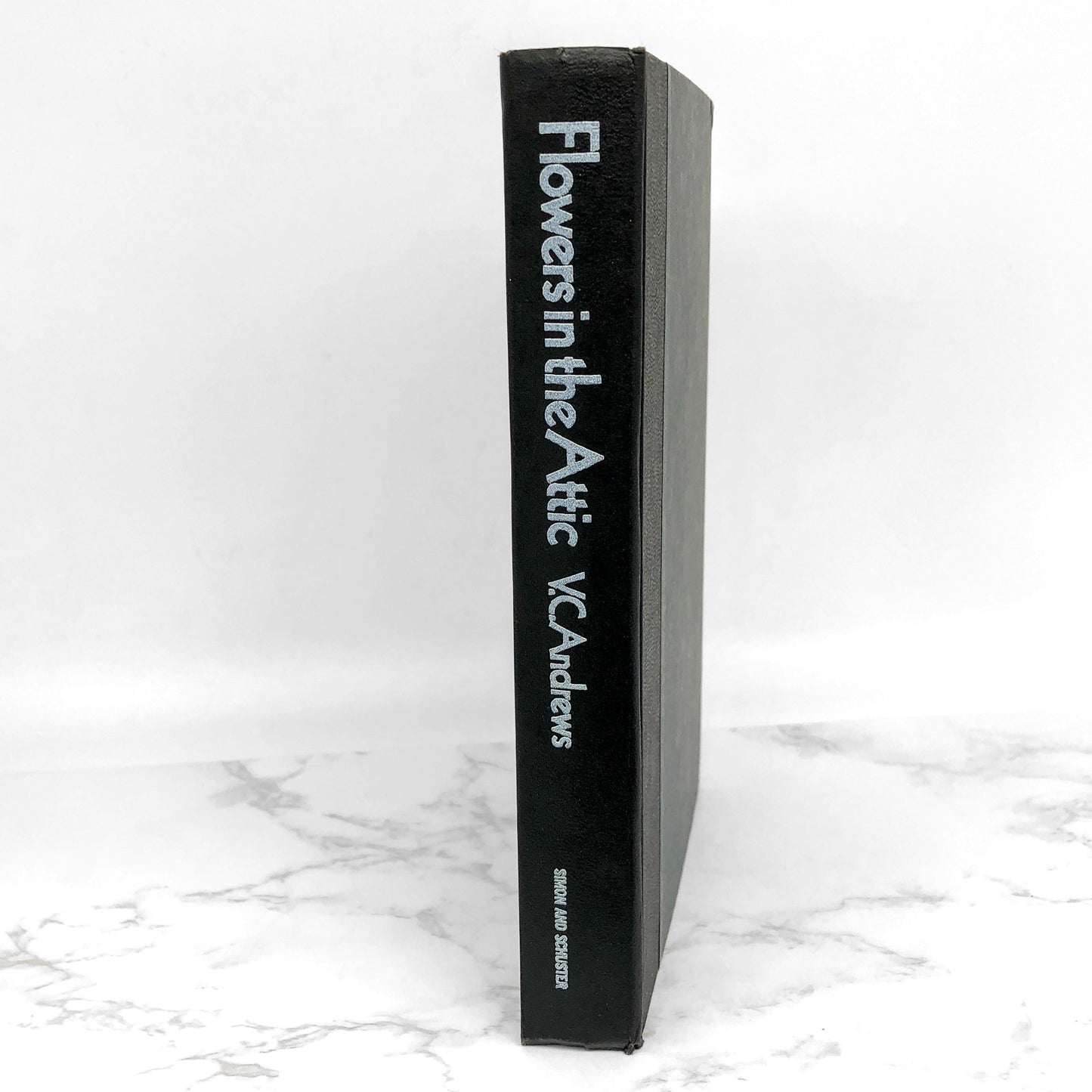 Flowers in the Attic by V.C. Andrews [1979 HARDCOVER]