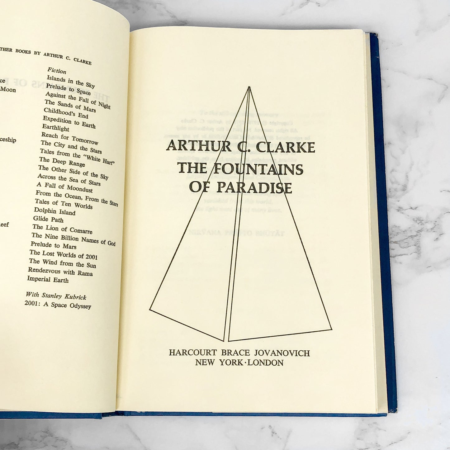 The Fountains of Paradise by Arthur C. Clarke [1979 HARDCOVER] BCE • HBJ