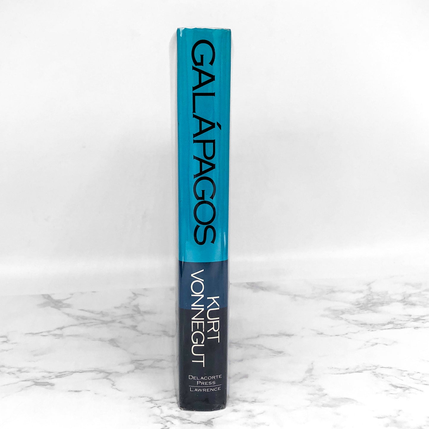 Galápagos by Kurt Vonnegut [FIRST EDITION • FIRST PRINTING] 1985