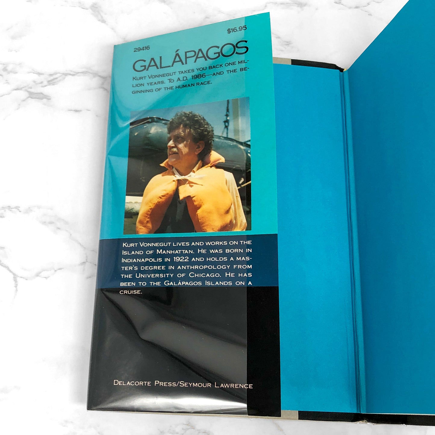 Galápagos by Kurt Vonnegut [FIRST EDITION • FIRST PRINTING] 1985