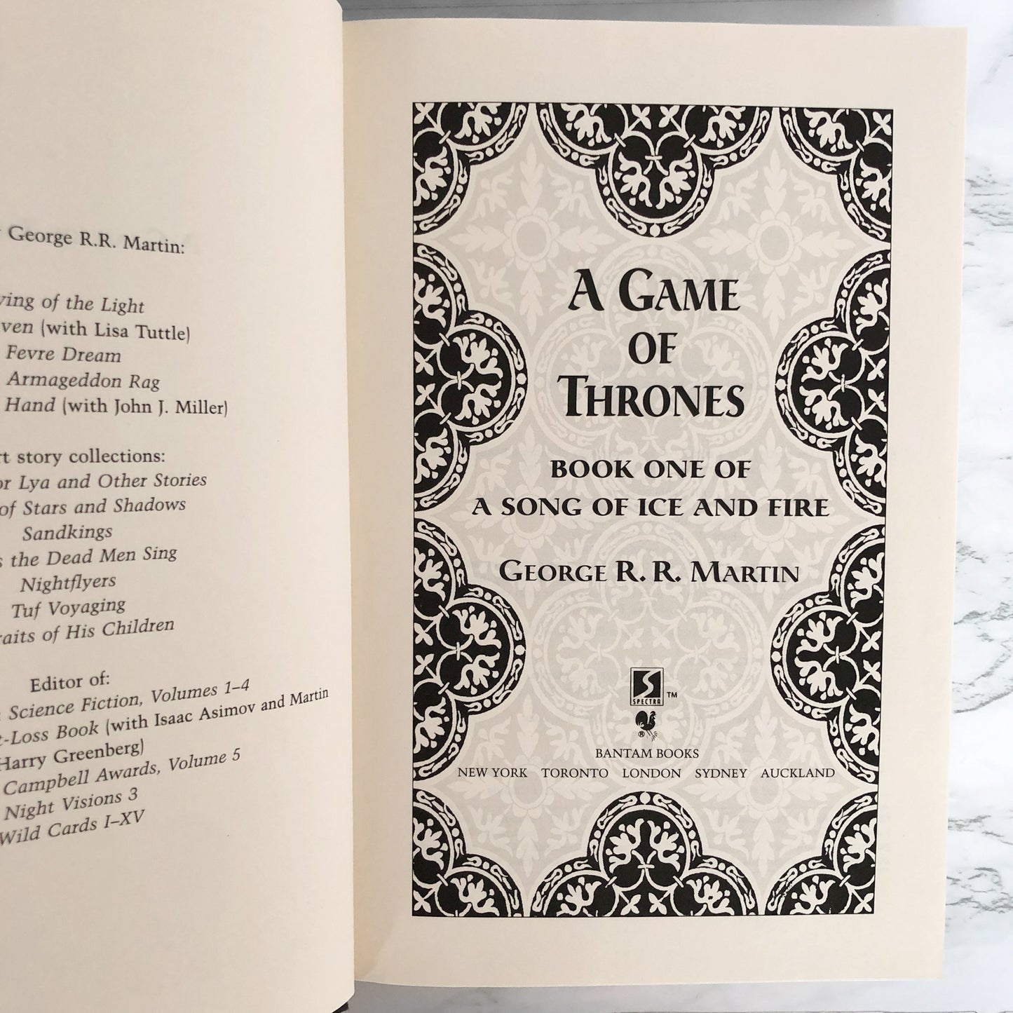 A Game of Thrones by George R.R. Martin [FIRST EDITION / FIRST PRINTING] 1996