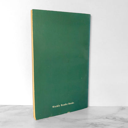 Ghost in the Garden by Carol H. Behrman [1984 PAPERBACK]