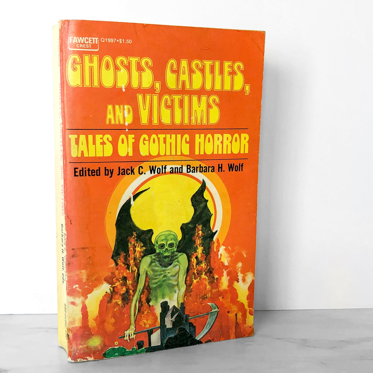 Ghosts, Castles and Victims: Tales of Gothic Horror edited by Jack & Barbara Wolf [1974 PAPERBACK]