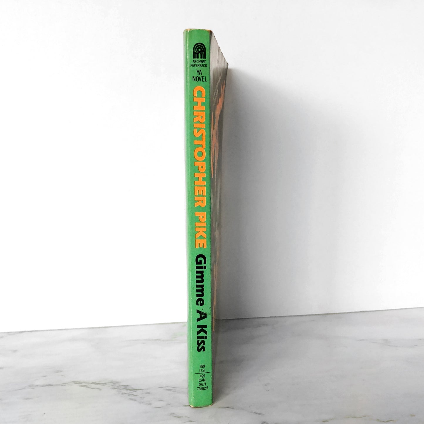 Gimme a Kiss by Christopher Pike [1988 PAPERBACK]