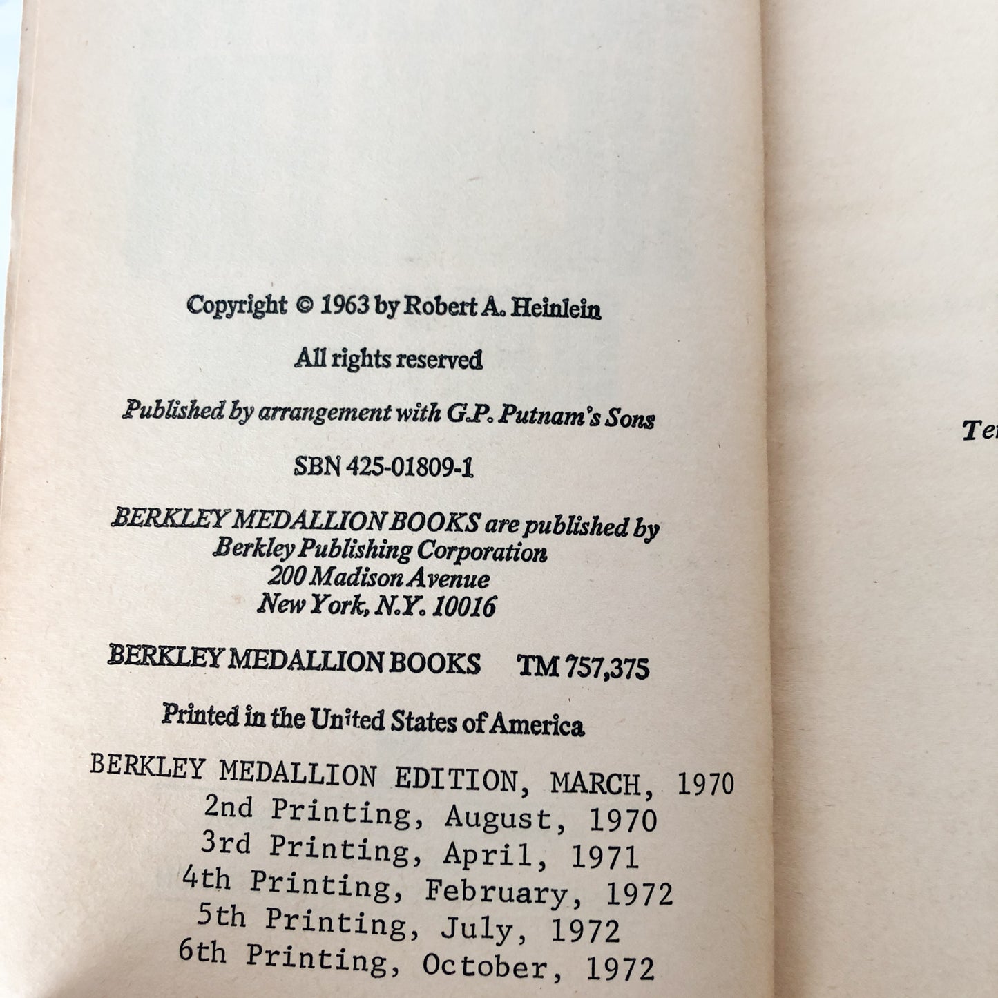 Glory Road by Robert A. Heinlein [1972 PAPERBACK]