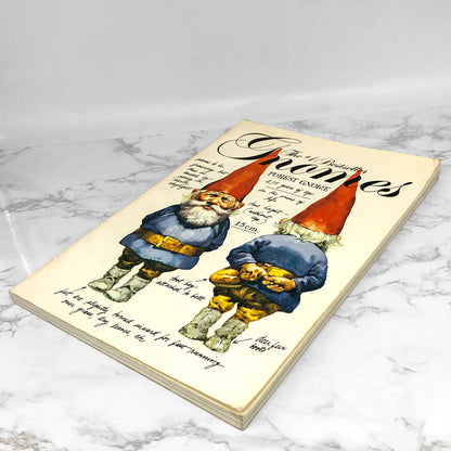 Gnomes by Wil Huygen & Rien Poortvliet [FIRST PAPERBOUND EDITION] 1979 • Peacock Press