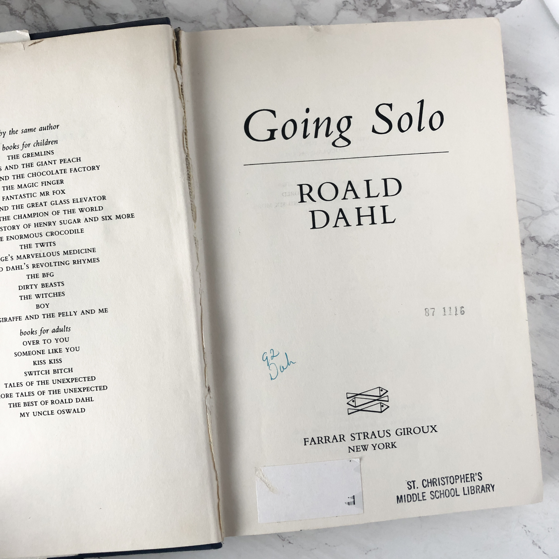 Going Solo by Roald Dahl [FIRST EDITION] - Bookshop Apocalypse