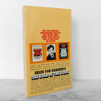 The Gold of the Gods by Erich von Däniken [1974 PAPERRBACK]