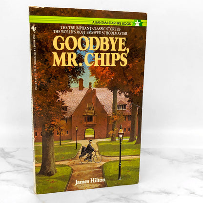Goodbye Mr. Chips by James Hilton [1986 PAPERBACK]
