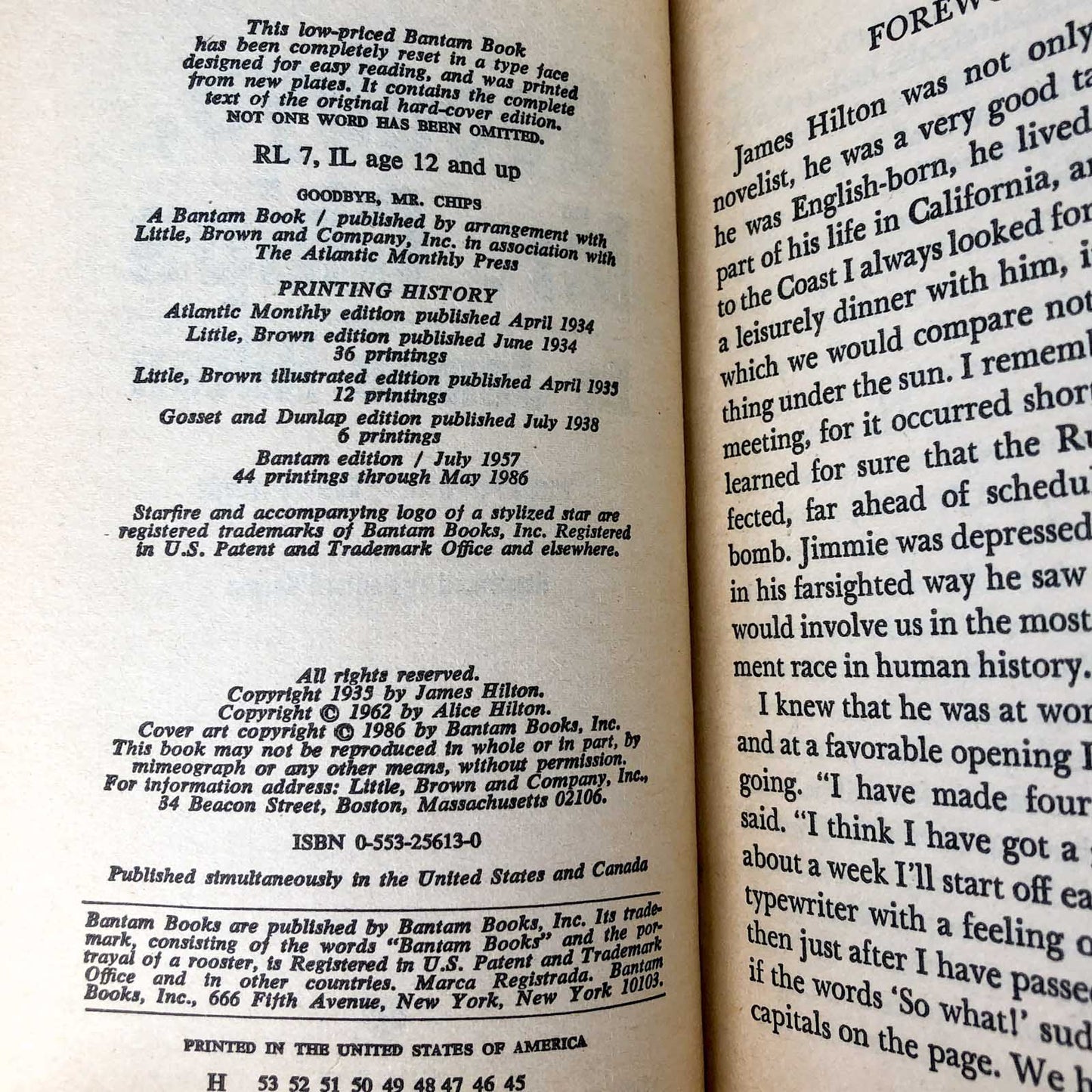 Goodbye Mr. Chips by James Hilton [1986 PAPERBACK]