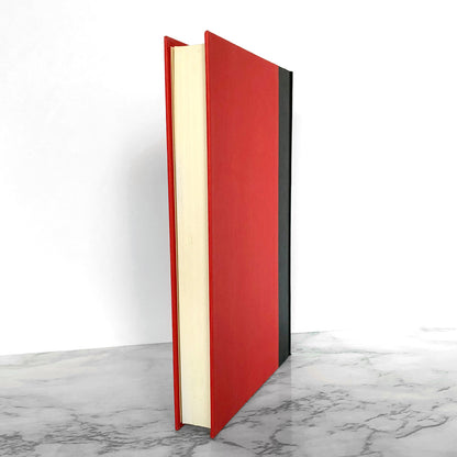 Good Omens: The Nice and Accurate Prophecies of Agnes Nutter Witch by Terry Pratchett & Neil Gaiman [FIRST BOOK CLUB EDITION / 1990]