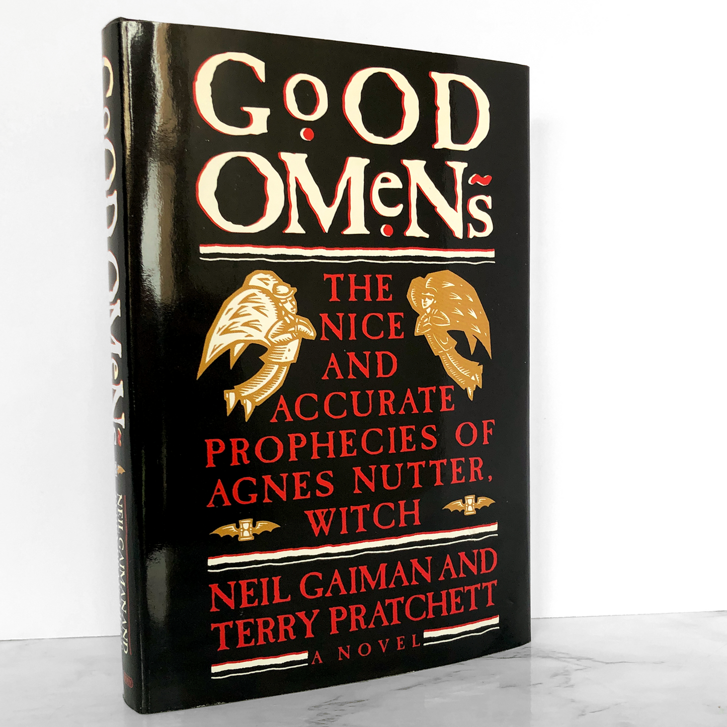 Good Omens: The Nice and Accurate Prophecies of Agnes Nutter Witch by Terry Pratchett & Neil Gaiman [FIRST BOOK CLUB EDITION / 1990]