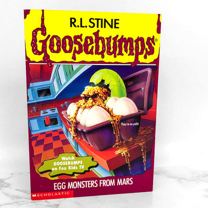 Egg Monsters From Mars by R.L. Stine [1996 FIRST EDITION] Goosebumps #42