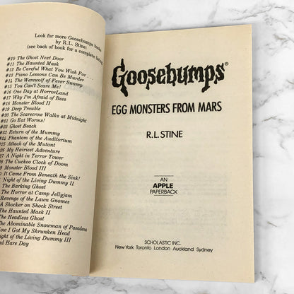Egg Monsters From Mars by R.L. Stine [1996 FIRST EDITION] Goosebumps #42