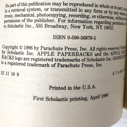 Egg Monsters From Mars by R.L. Stine [1996 FIRST EDITION] Goosebumps #42