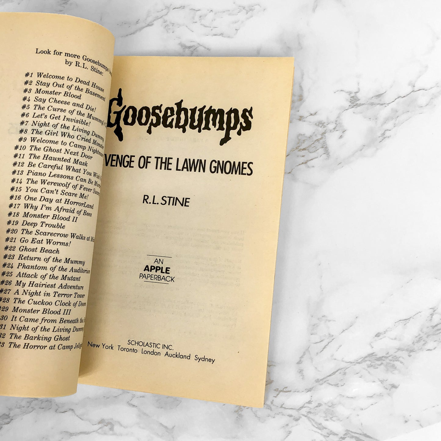 Revenge of the Lawn Gnomes by R.L. Stine [1995 FIRST EDITION] Goosebumps #34