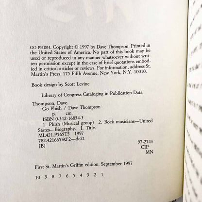 Go Phish by Dave Thompson [FIRST EDITION PAPERBACK] 1997