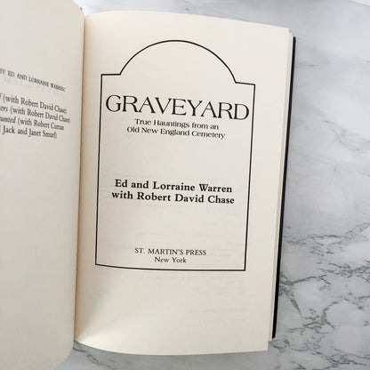 Graveyard by Ed and Lorraine Warren [FIRST EDITION / FIRST PRINTING] 1992