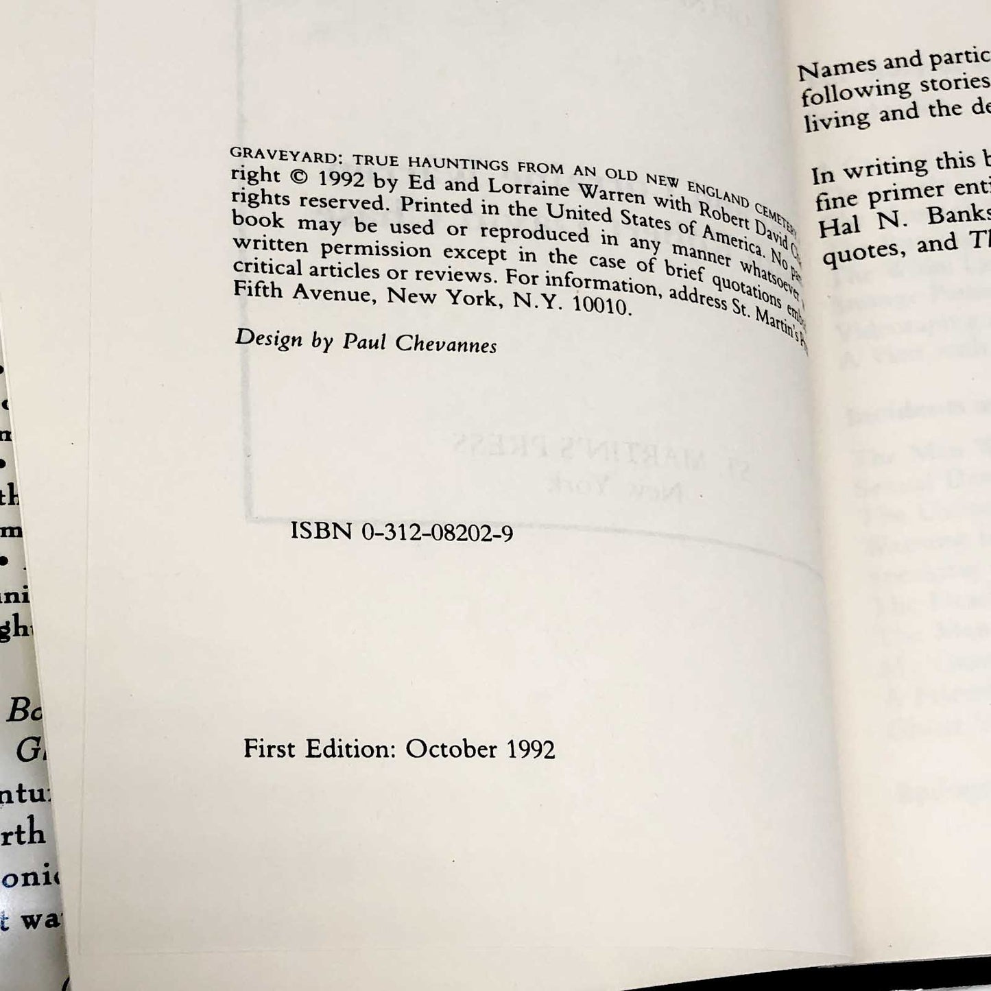 Graveyard by Ed and Lorraine Warren [FIRST EDITION] 1992