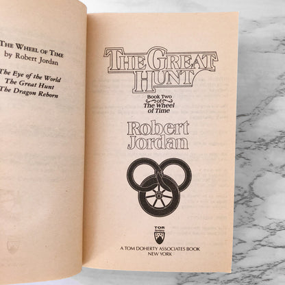 The Great Hunt by Robert Jordan [FIRST PAPERBACK PRINTING] 1991 The Wheel of Time #2