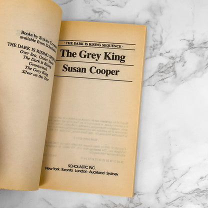 The Grey King by Susan Cooper [1990 PAPERBACK] • Scholastic