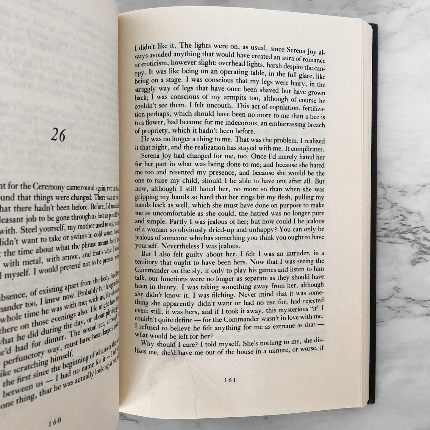 The Handmaid's Tale by Margaret Atwood [FIRST BOOK CLUB EDITION / 1986]