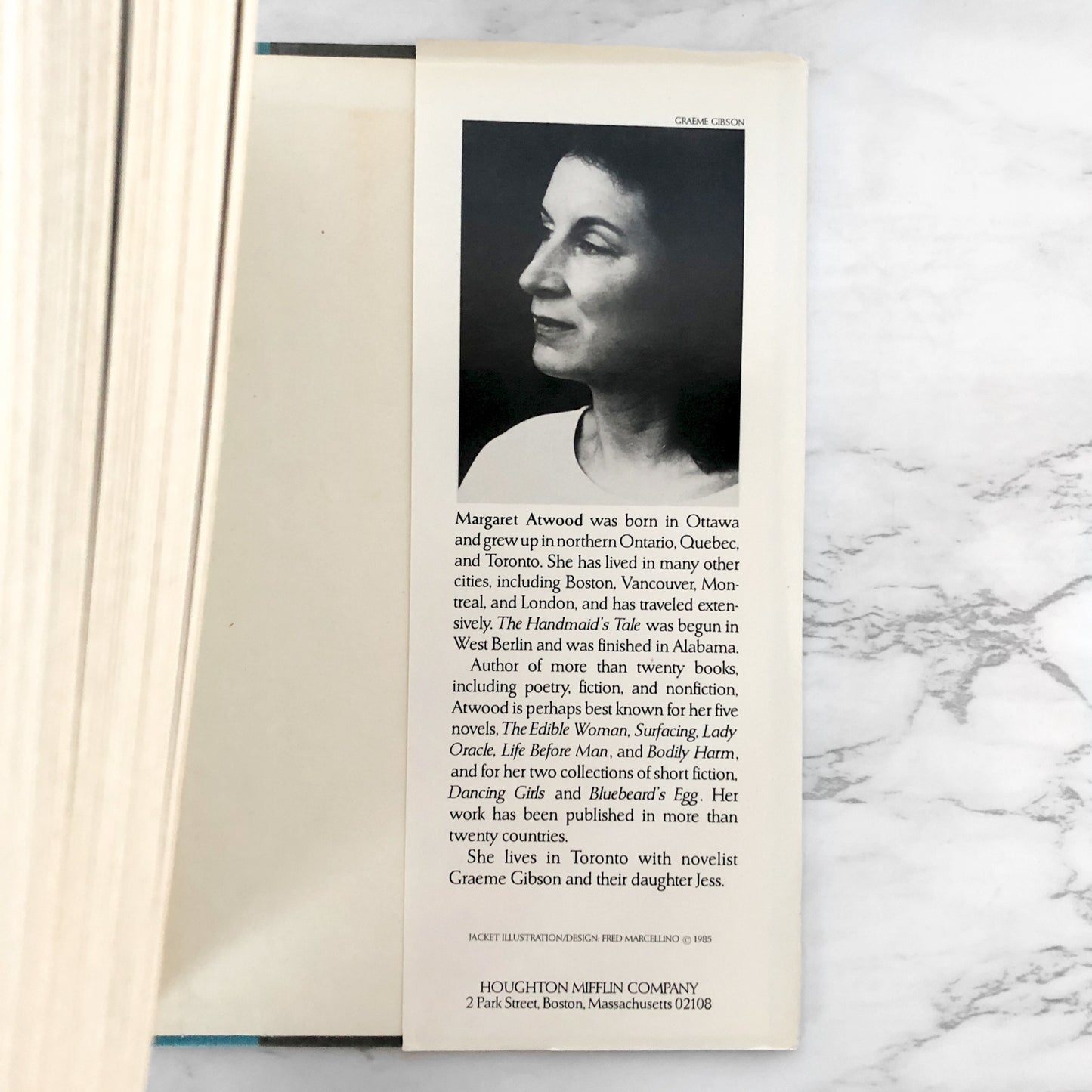 The Handmaid's Tale by Margaret Atwood [FIRST BOOK CLUB EDITION / 1986]