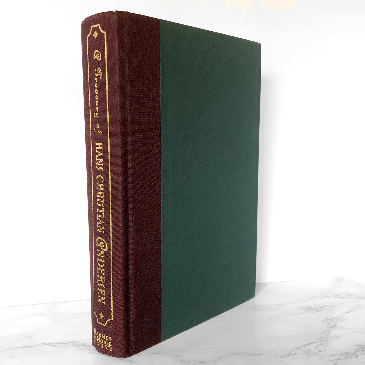 A Treasury of Hans Christian Andersen [HARDCOVER ANTHOLOGY / 1993]