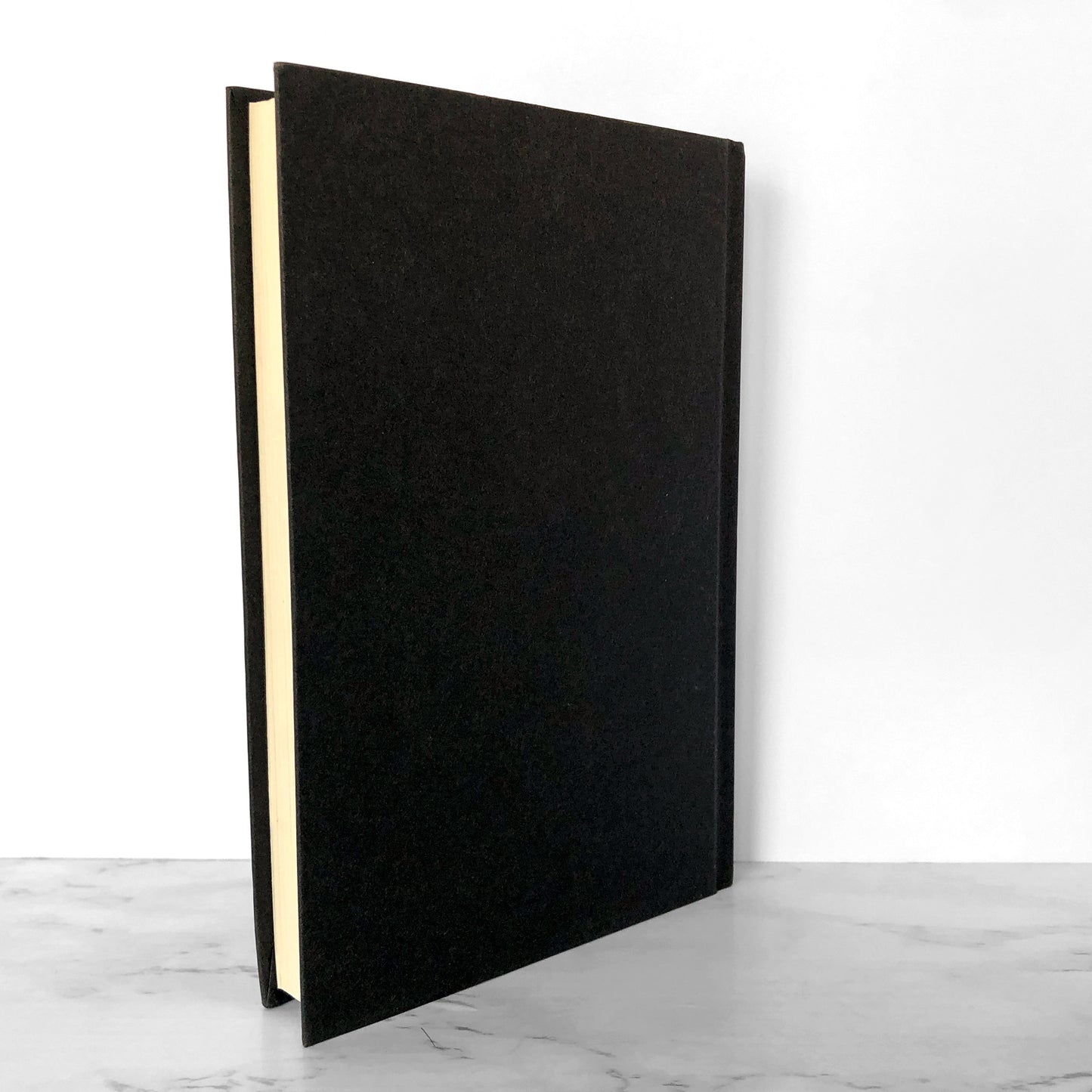 Harry Potter and the Chamber of Secrets by J.K. Rowling [FIRST BOOK CLUB EDITION] 1999