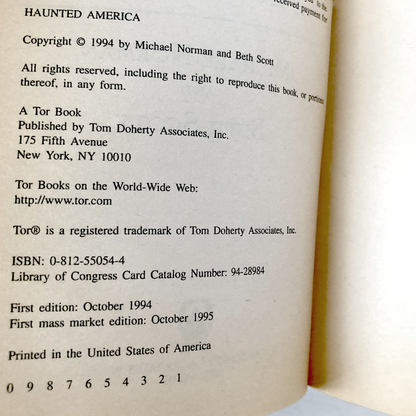 Haunted America by Michael Norman & Beth Scott [FIRST PAPERBACK PRINTING / 1995]