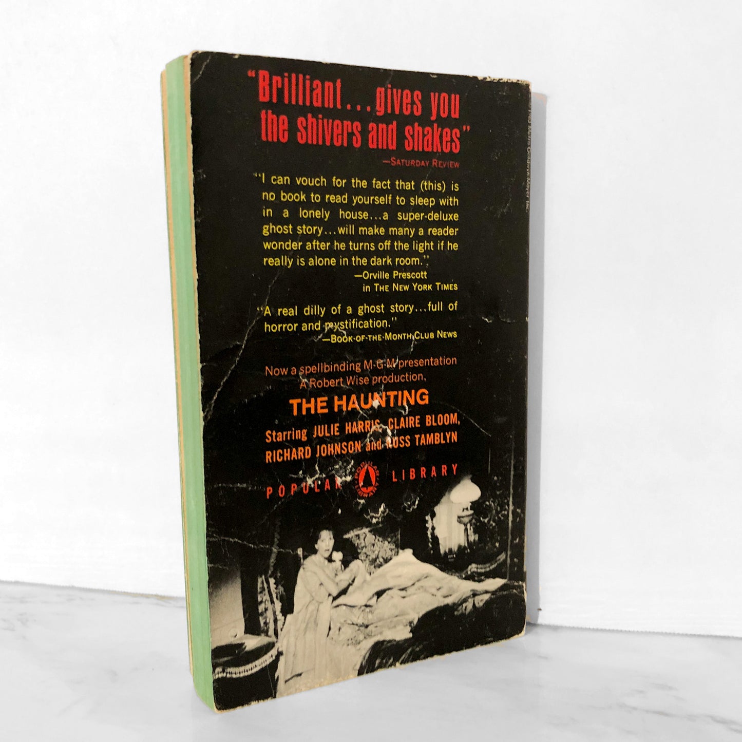 The Haunting of Hill House by Shirley Jackson [1962 PAPERBACK]