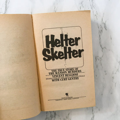 Helter Skelter: The True Story of The Manson Murders by Vincent Bugliosi [1976 PAPERBACK]
