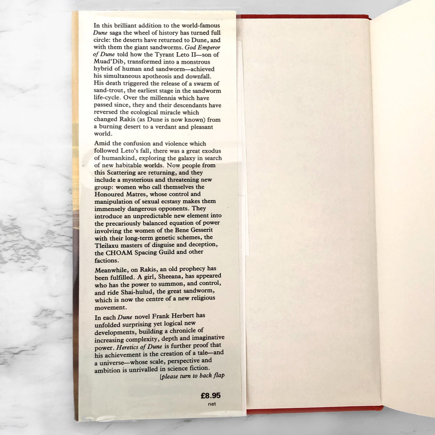 Heretics of Dune by Frank Herbert [U.K. FIRST EDITION / FIRST PRINTING] 1984 ❧ Victor Gollancz Ltd.