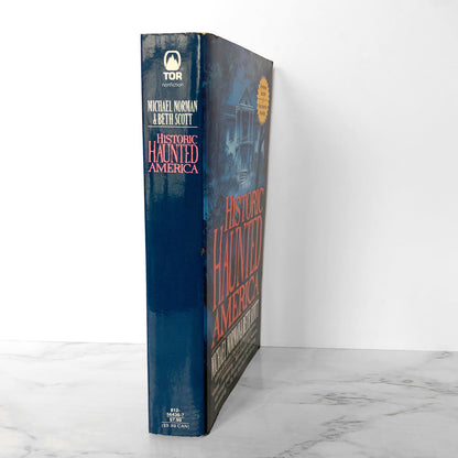 Historic Haunted America by Beth Scott & Michael Norman [1996 PAPERBACK] • TOR