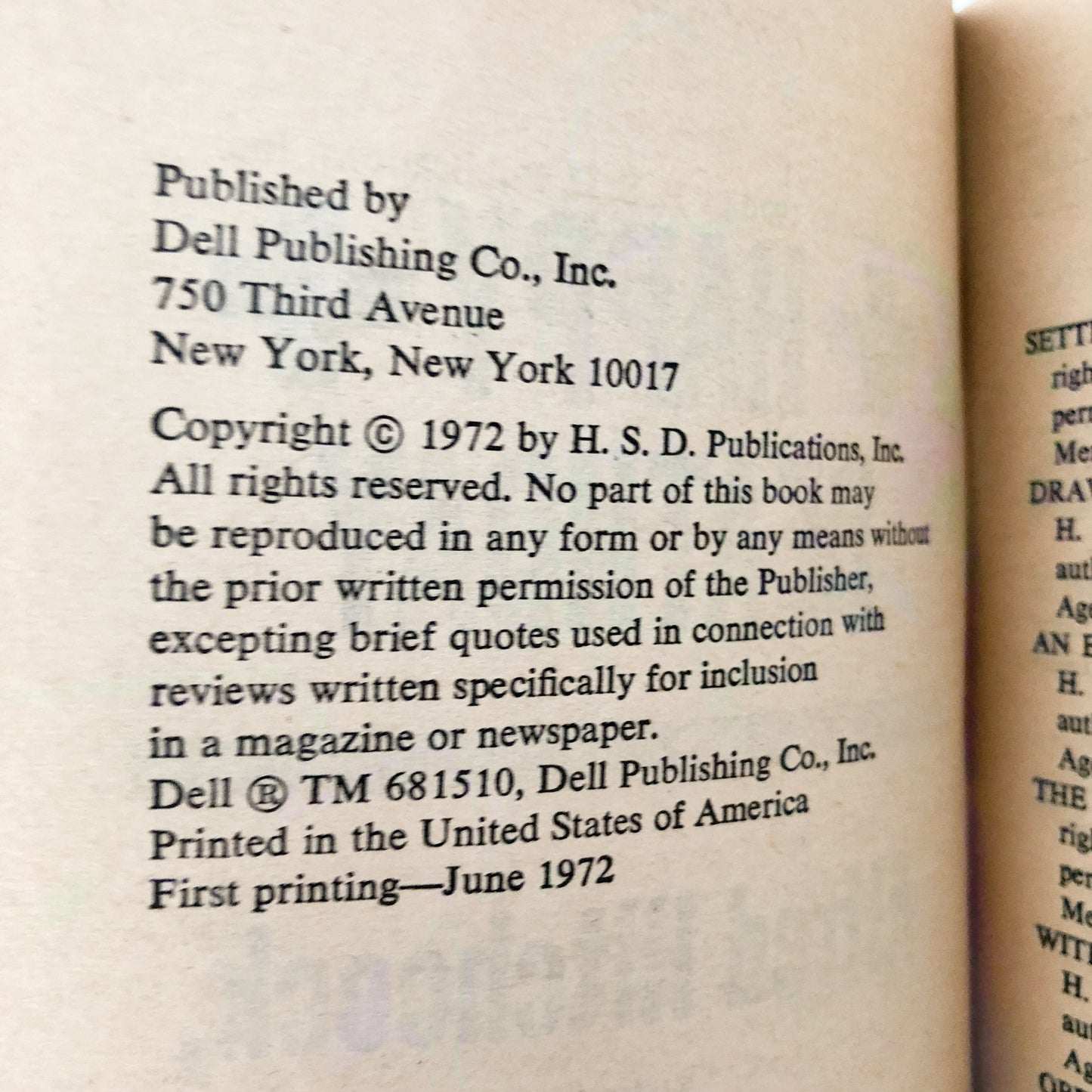Alfred Hitchcock's Happy Deathday [FIRST PRINTING / 1972] Dell Books