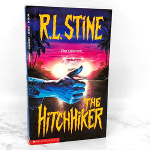The Hitchhiker by R.L. Stine [FIRST EDITION PAPERBACK] 1993 • Point Horror