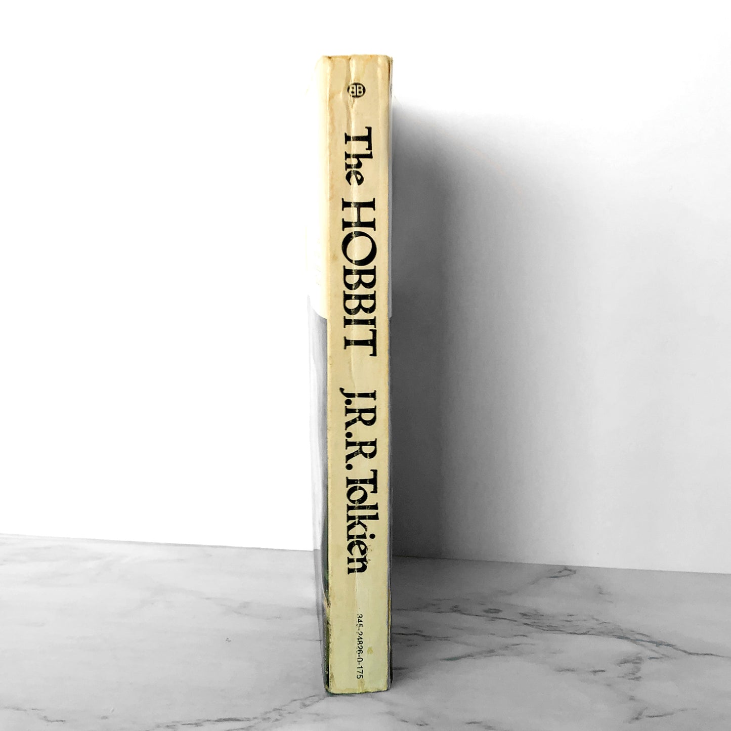 The Hobbit by J.R.R. Tolkien [1975 PAPERBACK]