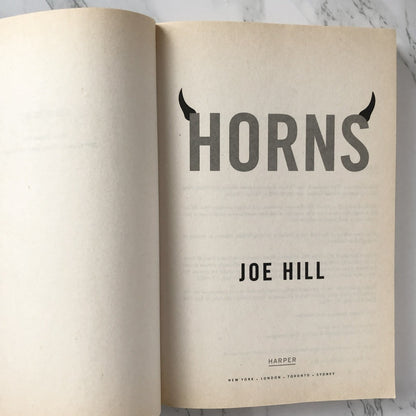 Horns by Joe Hill [FIRST PAPERBACK PRINTING] - Bookshop Apocalypse