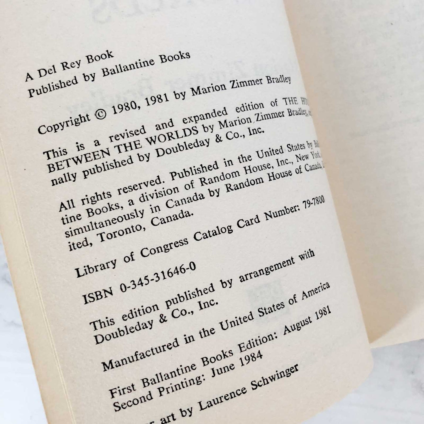 The House Between the Worlds by Marion Zimmer Bradley [1984 PAPERBACK]