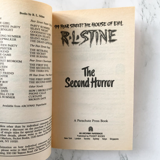 99 Fear Street: The Second Horror by R.L. Stine [1994 PAPERBACK] - Bookshop Apocalypse