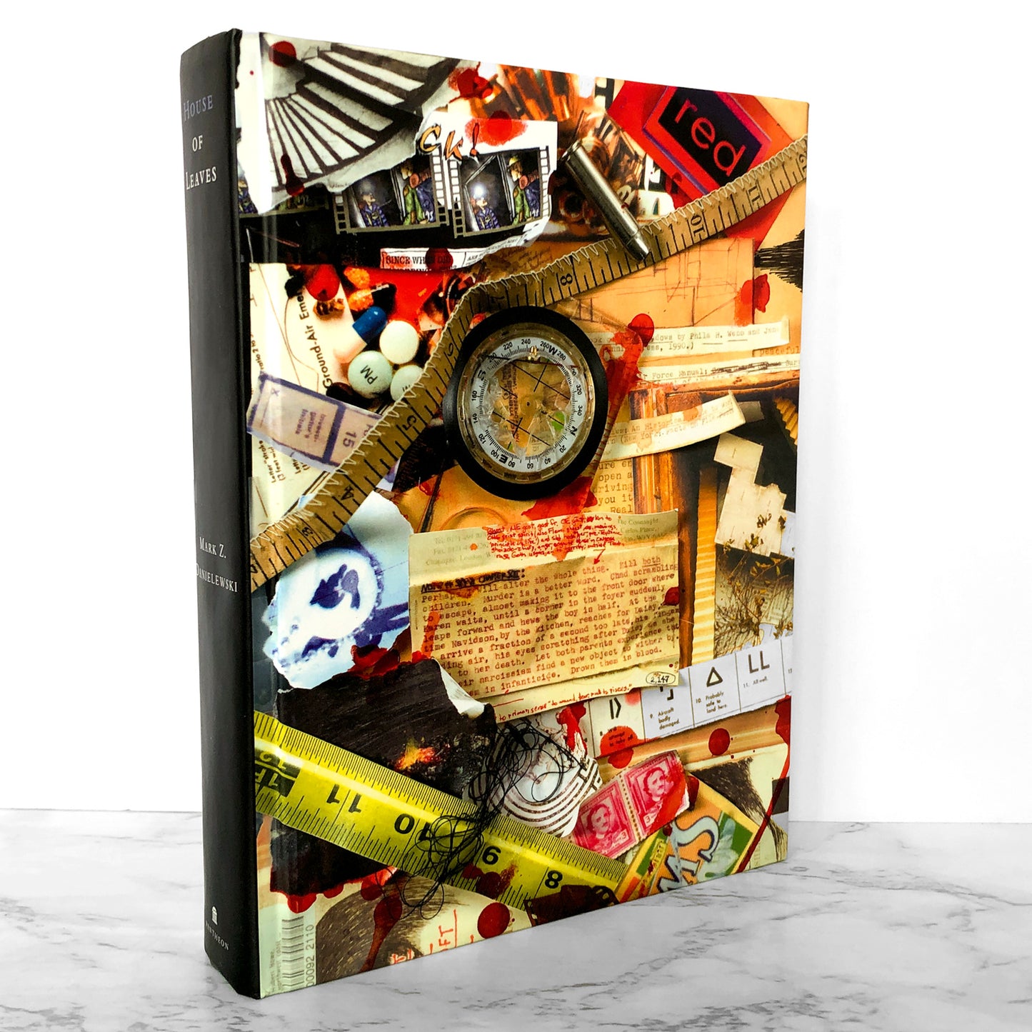 House of Leaves by Mark Z. Danielewski SIGNED! [FIRST EDITION / 2-COLOR HARDCOVER] 2000