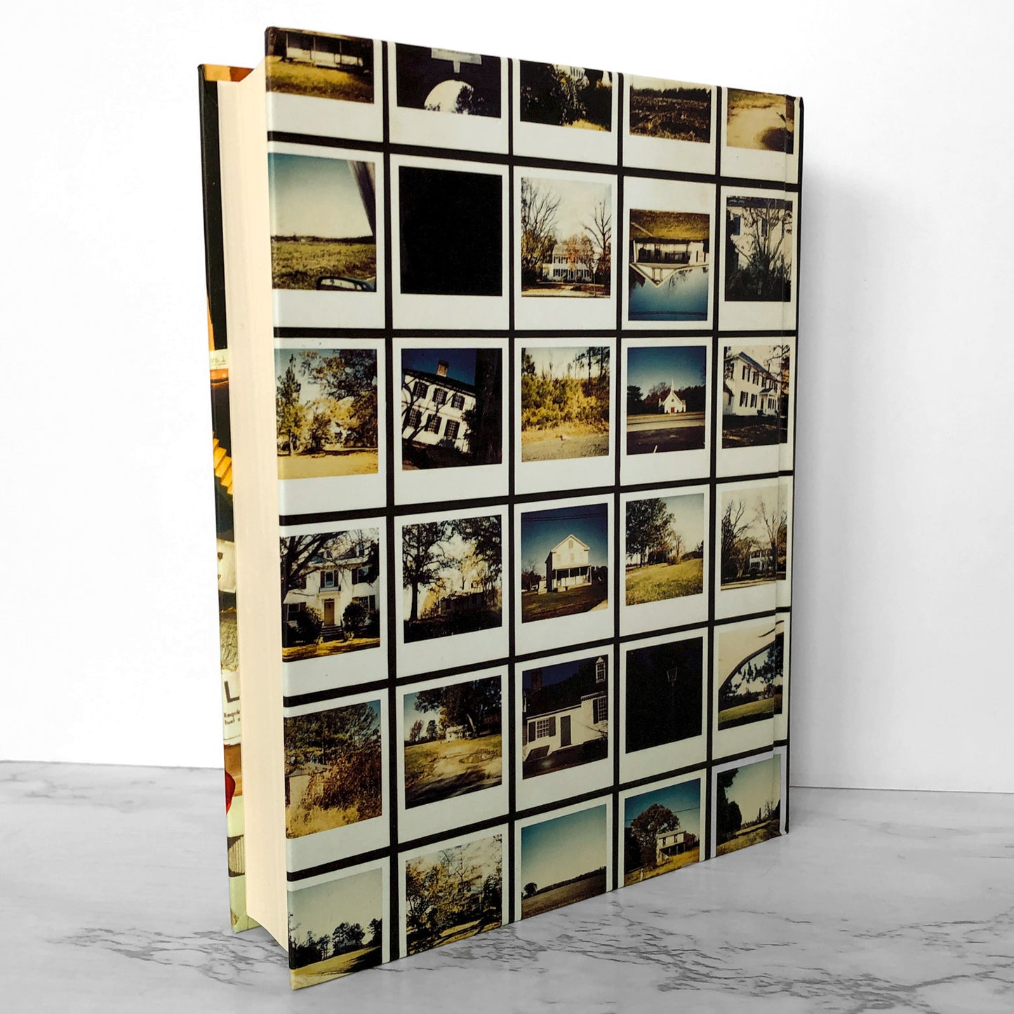 House of Leaves by Mark Z. Danielewski SIGNED! [FIRST EDITION / 2-COLOR HARDCOVER] 2000