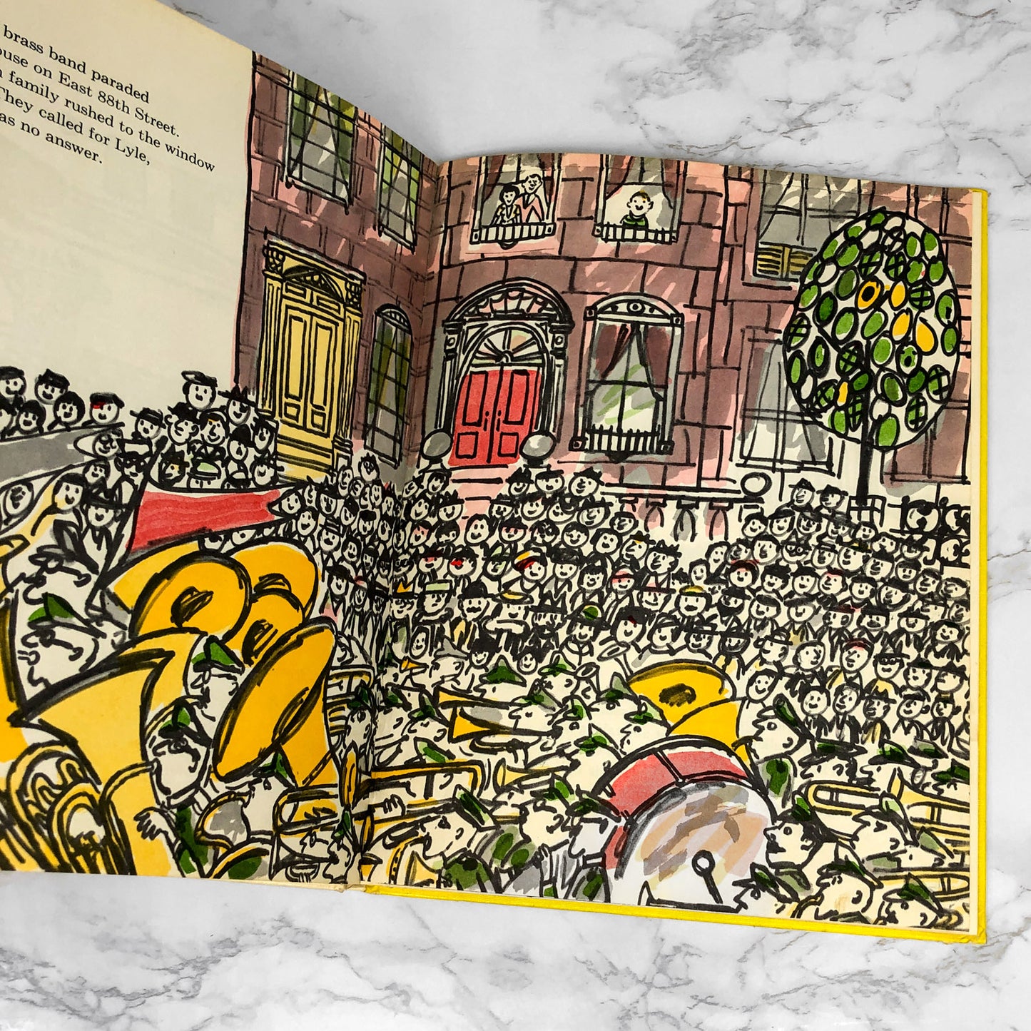 The House on East 88th Street by Bernard Waber [1962 HARDCOVER ]• Lyle Crocodile #1