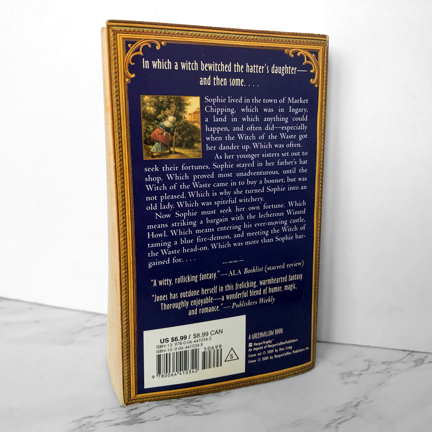 Howl's Moving Castle by Diana Wynne Jones [2001 PAPERBACK]