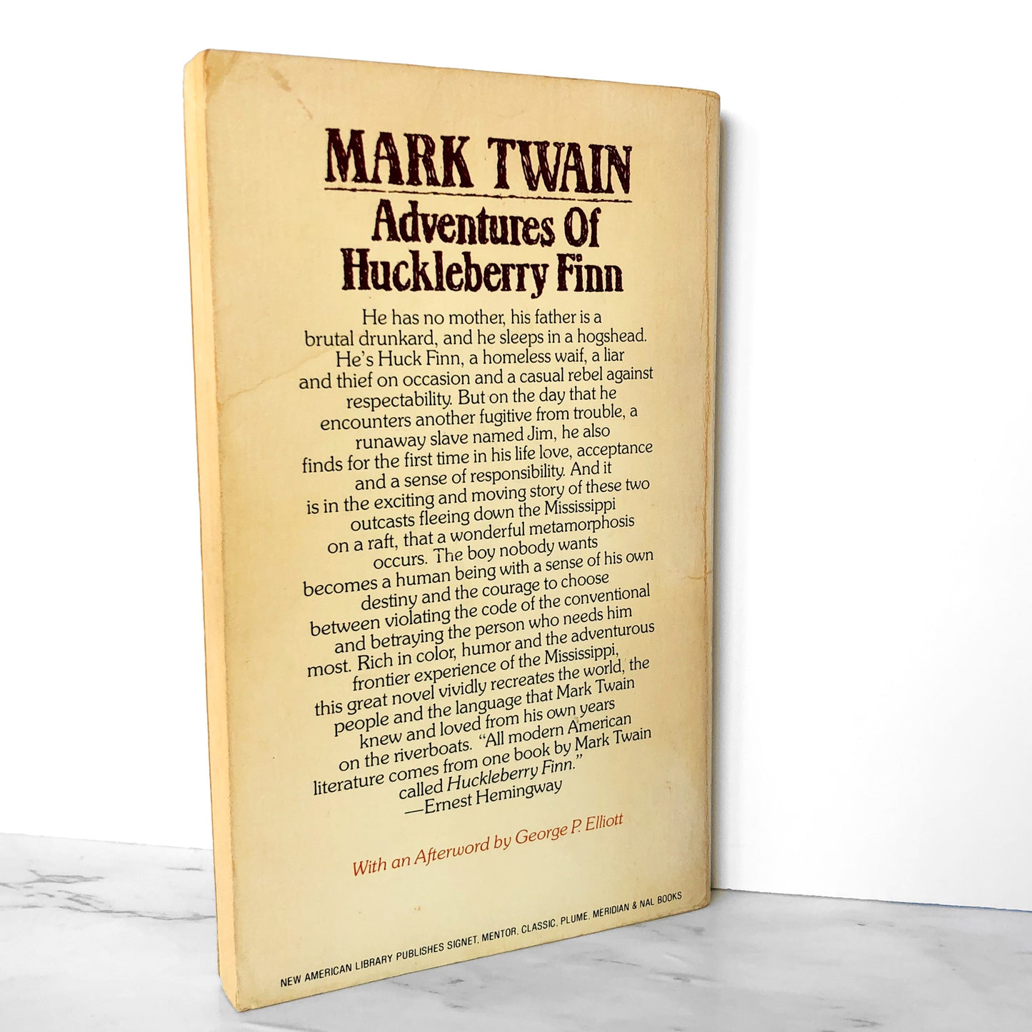 The Adventures of Huckleberry Finn by Mark Twain [1959 PAPERBACK]