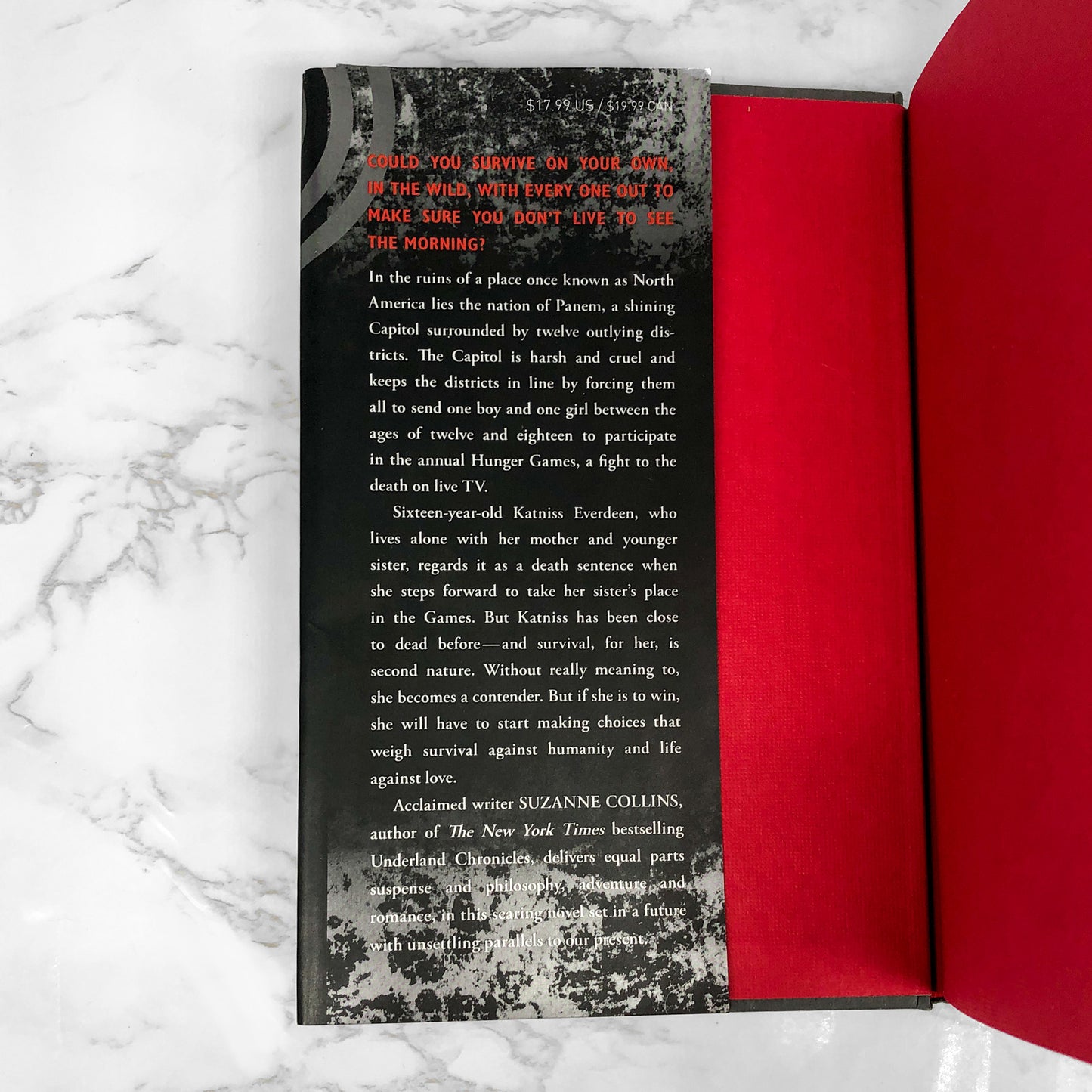 The Hunger Games by Suzanne Collins [FIRST EDITION] 2008