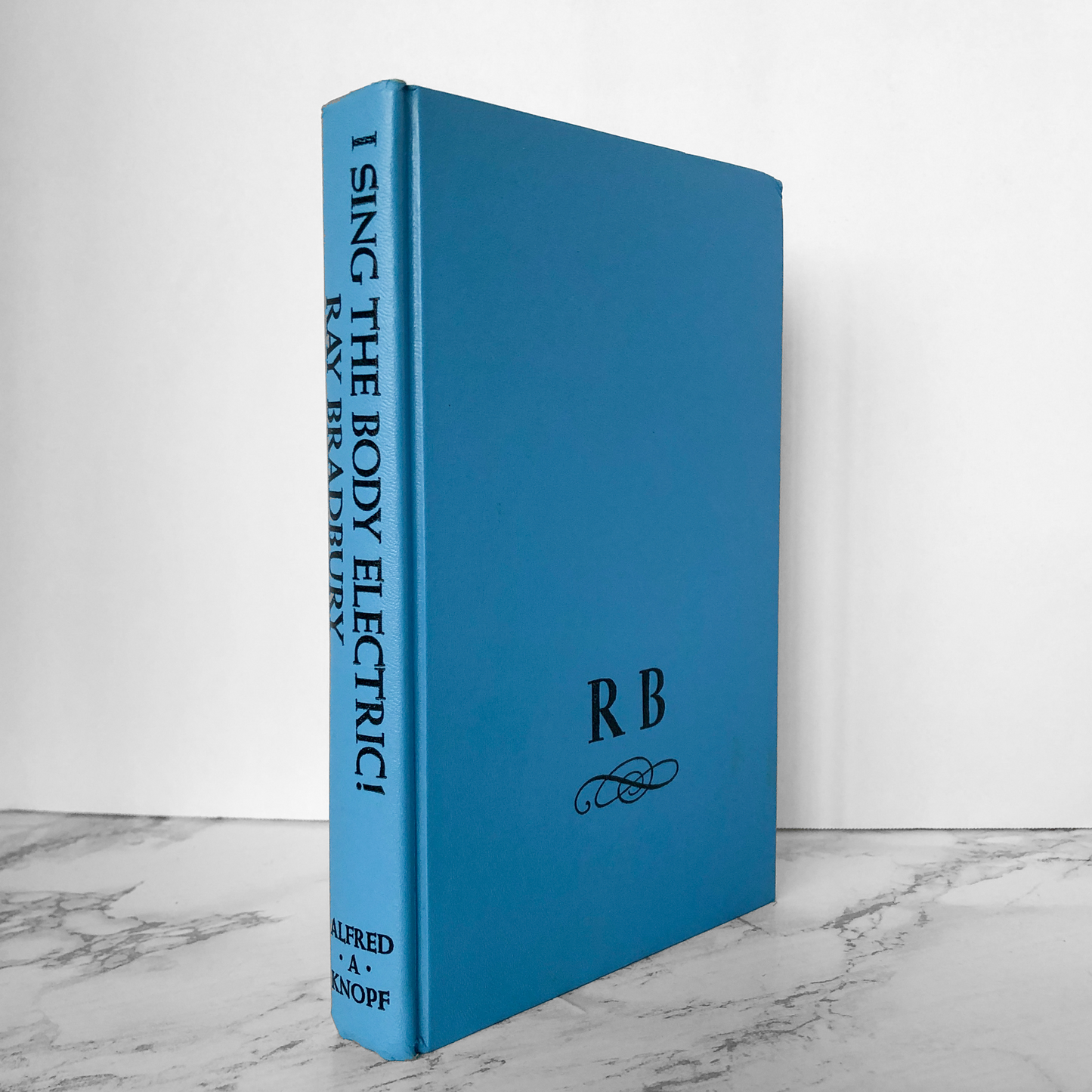 I Sing the Body Electric: Stories by Ray Bradbury [BCE HARDCOVER] - Bookshop Apocalypse
