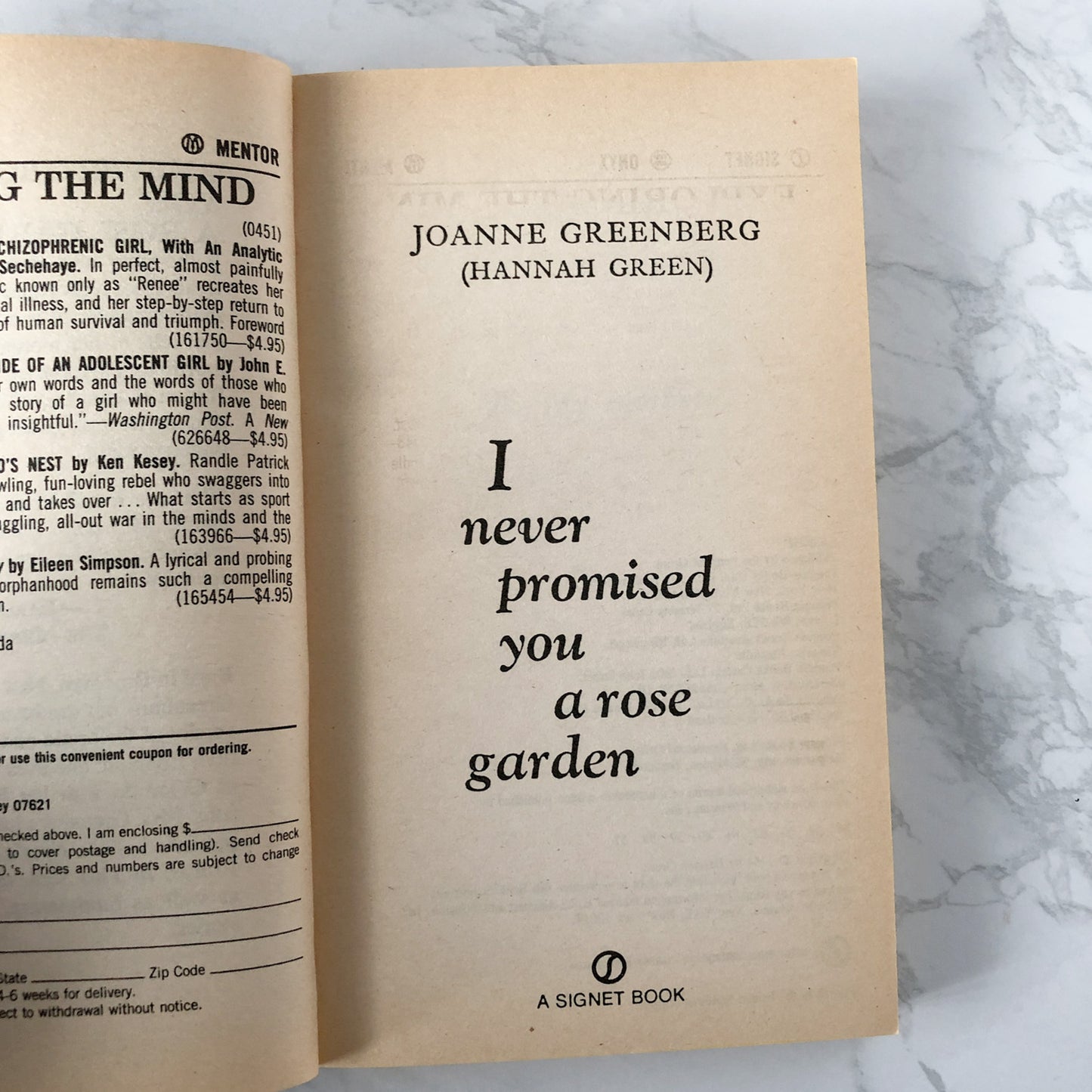 I Never Promised You a Rose Garden by Joanne Greenberg [1977 PAPERBACK]